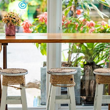Meow Cafe & Hotel Patong 外观 照片