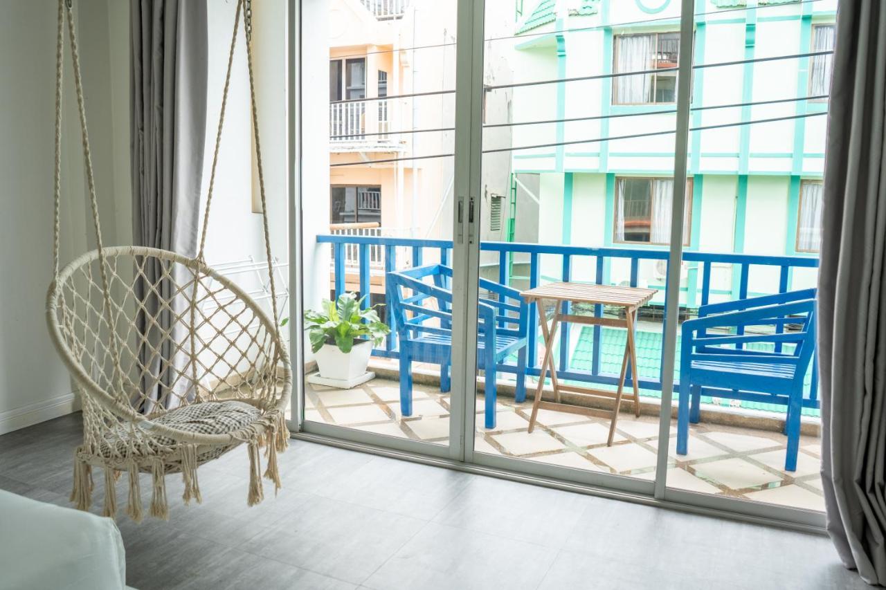 Meow Cafe & Hotel Patong 外观 照片